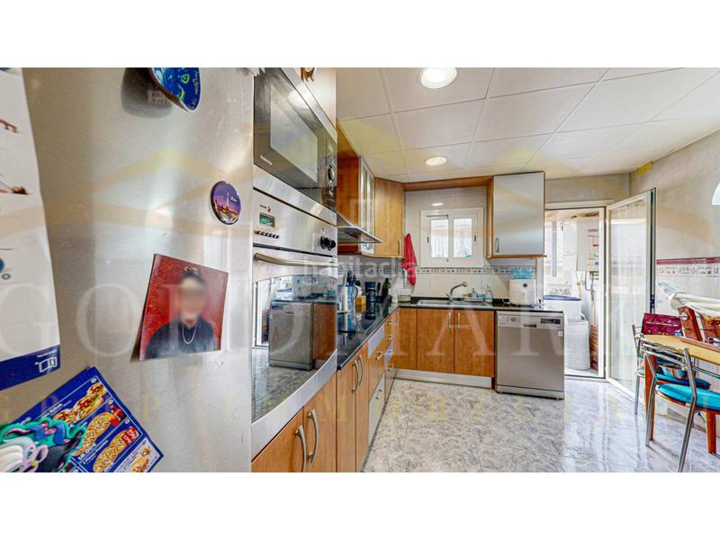 Foto 2cbdc45b-376b-40c5-a24d-b6f8786efcff. Etagenwohnung in guadiana 18 in Can Palet II - Santa Eulàlia Terrassa