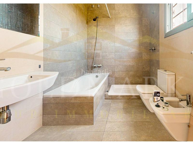 Foto d2010f72-826b-44be-85c9-bed3b4faf1f6. Haus in rafel 50 in Cervelló