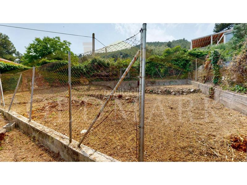 Foto b4a4dc5a-6354-4aa4-adab-2b4a15f10b4e. Casa a calle rafael alberti 18 a Corbera de Llobregat