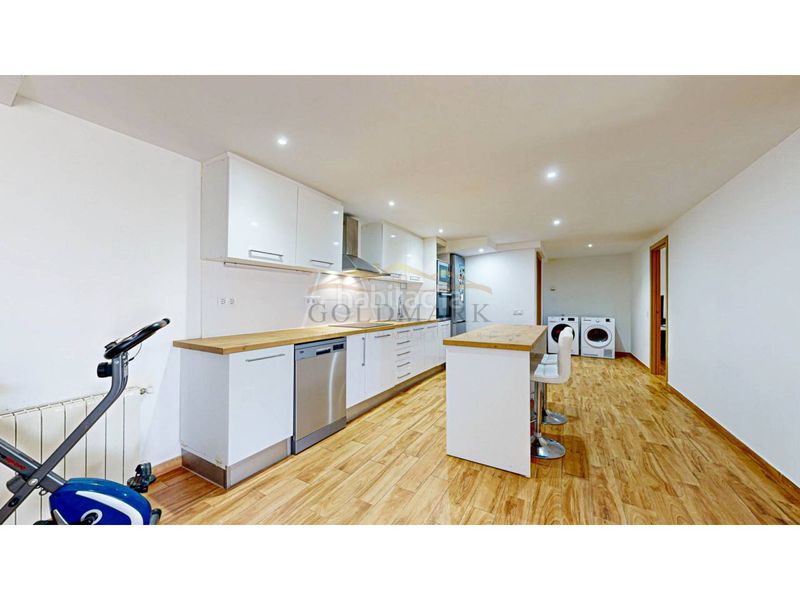 Foto 5784ad3c-9456-4442-9928-41e1eea49076. Chalet in calle ciencias 21 in Corbera de Llobregat