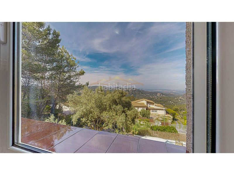 Foto cf3c6a09-f7d2-498f-8e8f-93efbc4ae500. Chalet in calle ciencias 21 in Corbera de Llobregat