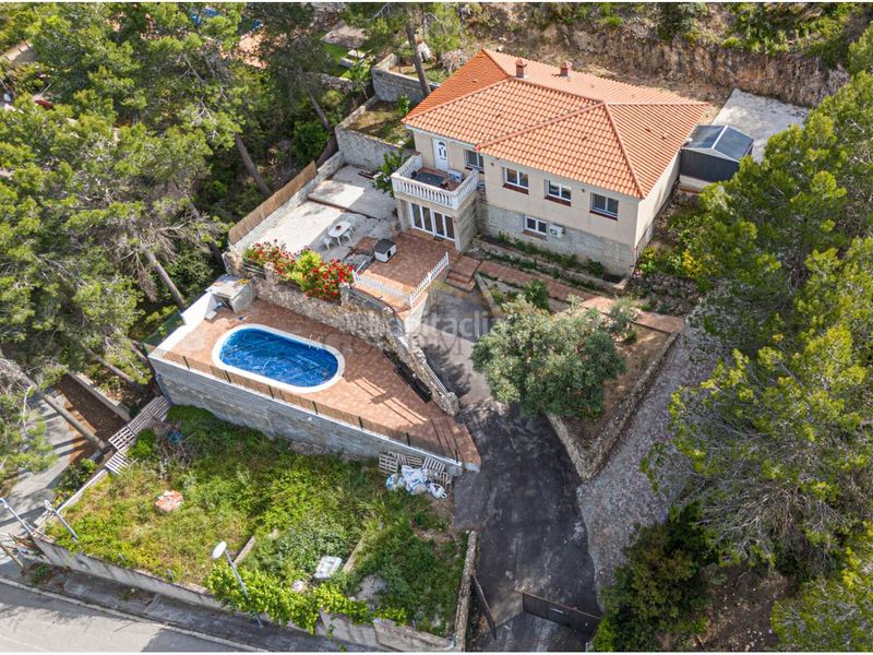 Foto faa29d4d-3557-4e2f-8e7e-1b6affd1c7d9. Chalet in calle ciencias 21 in Corbera de Llobregat