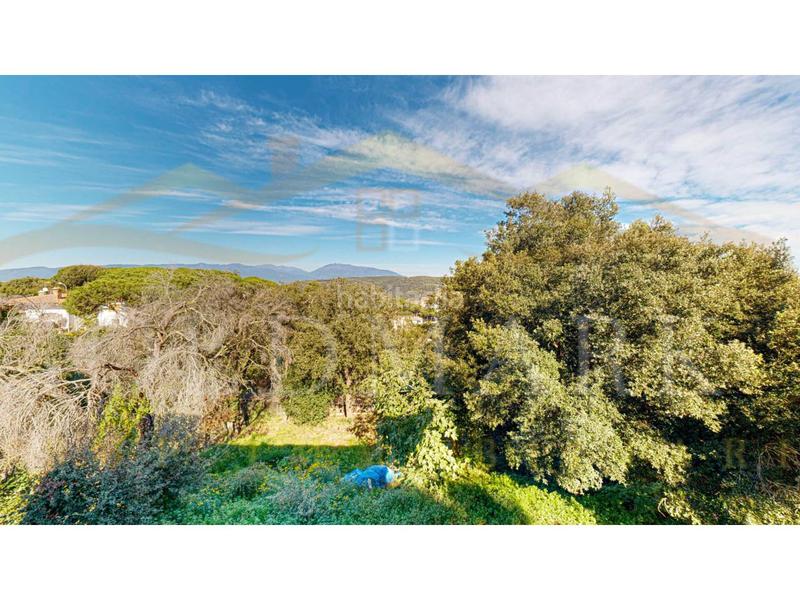 Foto 101e599f-6c54-48a8-9fbf-a936b39e7c2a. Casa in vallès 27 in Roca del Vallès (La)