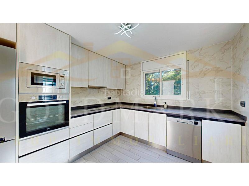 Foto 15d5daef-e6e1-4fa3-bf01-463d1fbb2696. Casa in vallès 27 in Roca del Vallès (La)