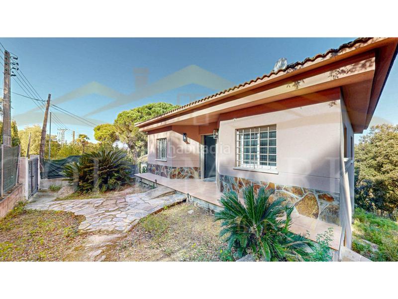 Foto 5781a833-6376-427e-bf47-713f4578a3a9. Casa in vallès 27 in Roca del Vallès (La)