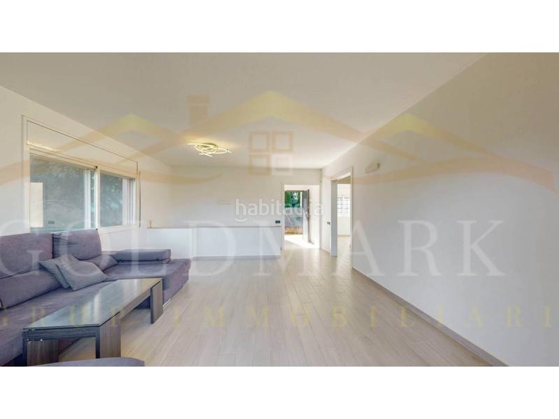 Foto 87ce0e84-8d21-4d56-b652-e4eca258a7f2. Casa in vallès 27 in Roca del Vallès (La)