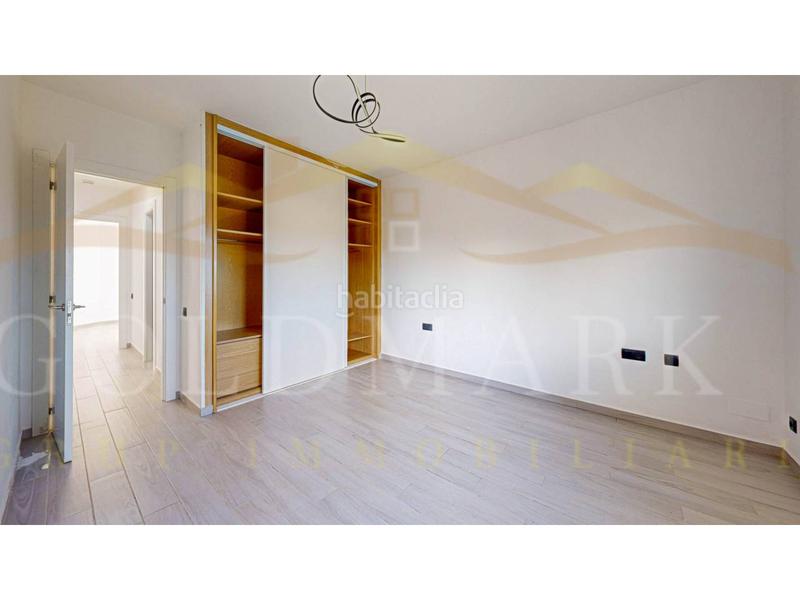 Foto 961a654b-7dc3-4938-9c85-87af54f1ef01. Casa in vallès 27 in Roca del Vallès (La)