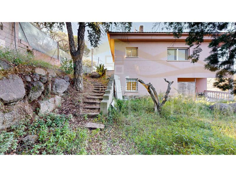 Foto faedf847-4c29-47b0-afa0-f1f334f0c325. Casa in vallès 27 in Roca del Vallès (La)