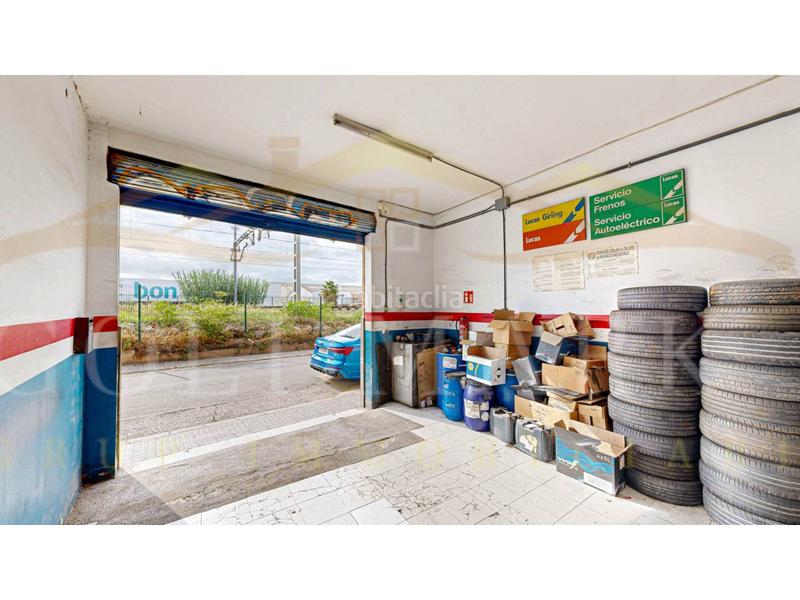 Foto cbdffcb2-4428-430e-bc65-bc9fbc48ca8c. Alquiler local comercial en salamanca 28 vea el tour virtual 3d en 4k en Gavà