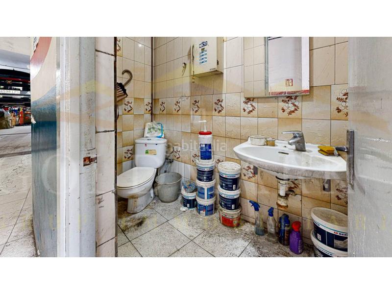 Foto 40420921-c5db-455f-a3d0-d043463a9306. Location local commercial dans salamanca 28 dans Centre-Estació Gavà