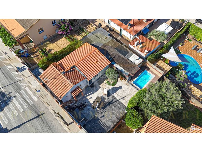 Foto 415ee1b1-23e3-419a-b503-028b68385044. Casa a avenida can sucarrats 7 a Els Avets-Can Serrafossà-Ximelis Rubí