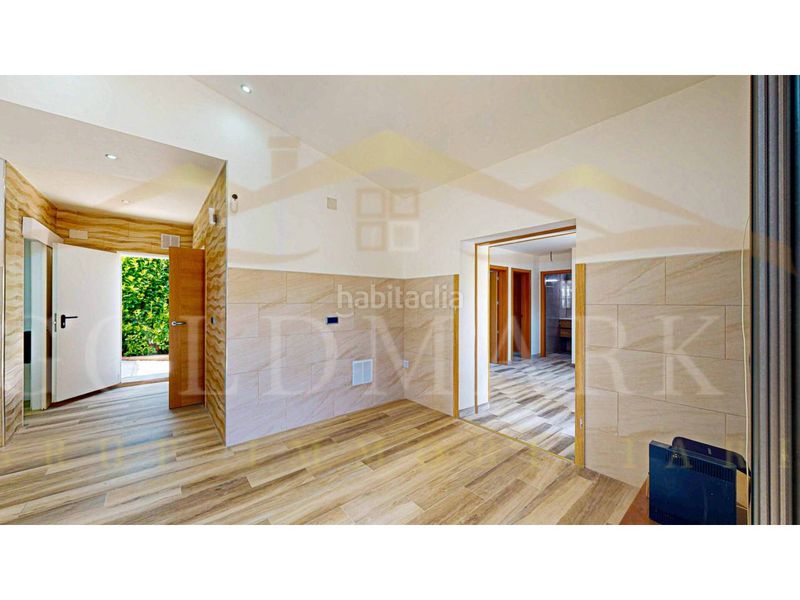 Foto a49669fe-3031-440d-bdbd-0a9d30bd9812. Casa a avenida can sucarrats 7 a Els Avets-Can Serrafossà-Ximelis Rubí