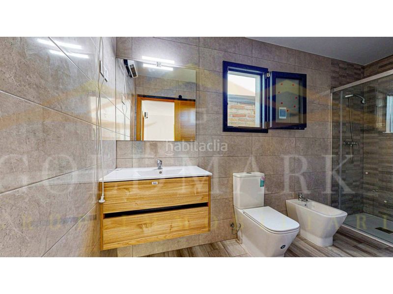 Foto c401f873-d15b-436d-941f-c240f09ceea4. Casa a avenida can sucarrats 7 a Els Avets-Can Serrafossà-Ximelis Rubí