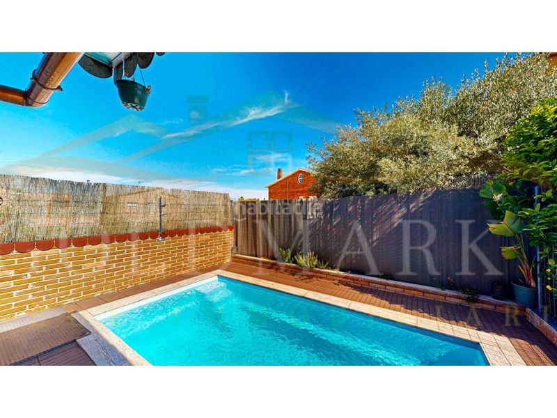 Foto eba7067f-3227-4886-9add-1d8a66e56f42. Casa a avenida can sucarrats 7 a Els Avets-Can Serrafossà-Ximelis Rubí