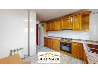 Pis a Calle rocacrespa 48. Vea el tour virtual 3d en 4k