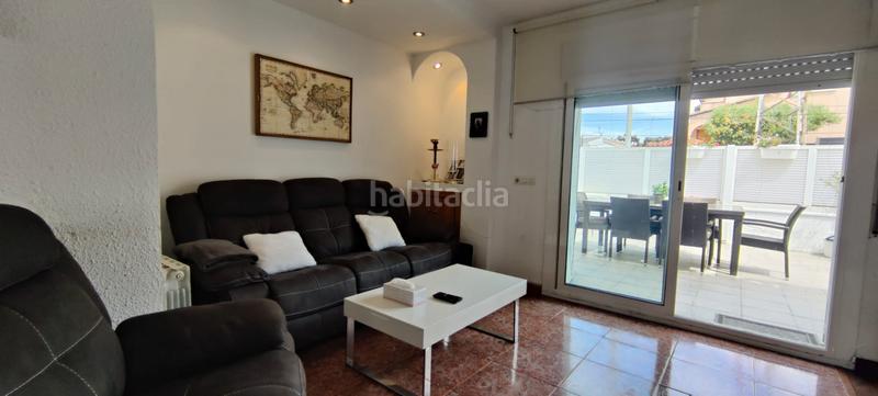 Foto 2dc954b2-9367-4232-b475-e67a1b96cdf8. Casa adosada cantonera con piscina privada en Coma-ruga platja Coma-ruga