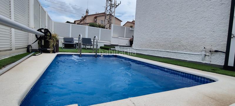 Foto 52c114e0-c160-4d17-b299-260e76f3c495. Casa adosada cantonera con piscina privada en Coma-ruga platja Coma-ruga