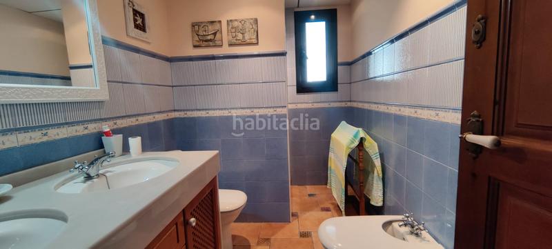 Foto 254f95e6-e6a6-48e6-8e37-4c3ea3bdf992. Chalet espectacular chalet con vistas al mar en Bellamar Calafell