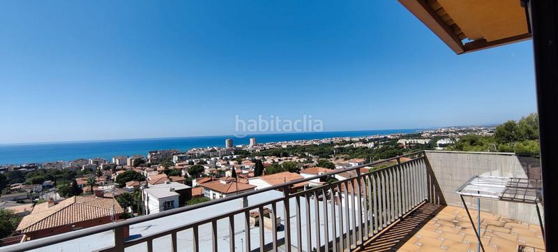 Foto 59915b47-c32d-4fa3-8124-52bcfeb397a6. Chalet espectacular chalet con vistas al mar en Bellamar Calafell