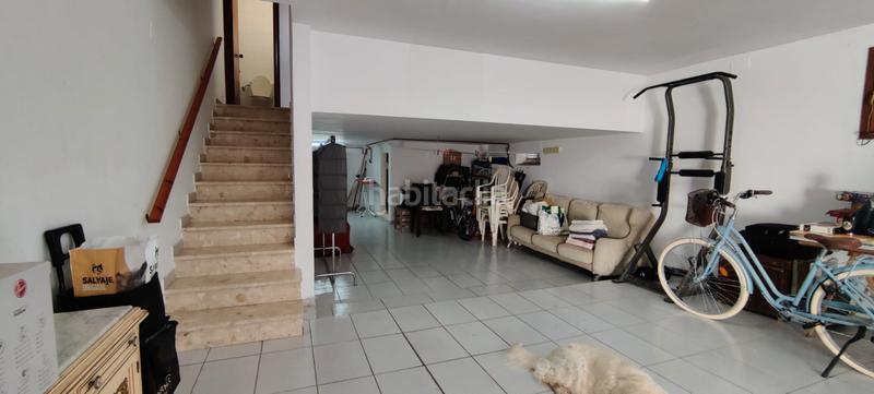 Foto 4708208c-6a25-43c5-8cee-e8c020fbf4b3. Casa pareada pareado de 223m2, 4 habitaciones y amplio garaje en Cunit