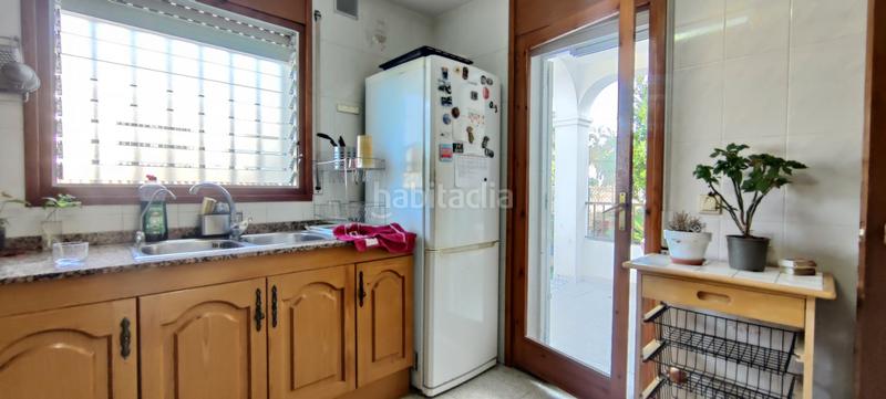 Foto 50453fd1-baf5-40e6-9c01-5f9371019d38. Casa pareada pareado de 223m2, 4 habitaciones y amplio garaje en Cunit