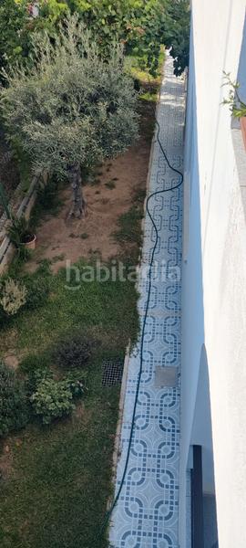 Foto bef9cbae-35f4-4239-8a92-ddf197887be3. Casa pareada pareado de 223m2, 4 habitaciones y amplio garaje en Cunit
