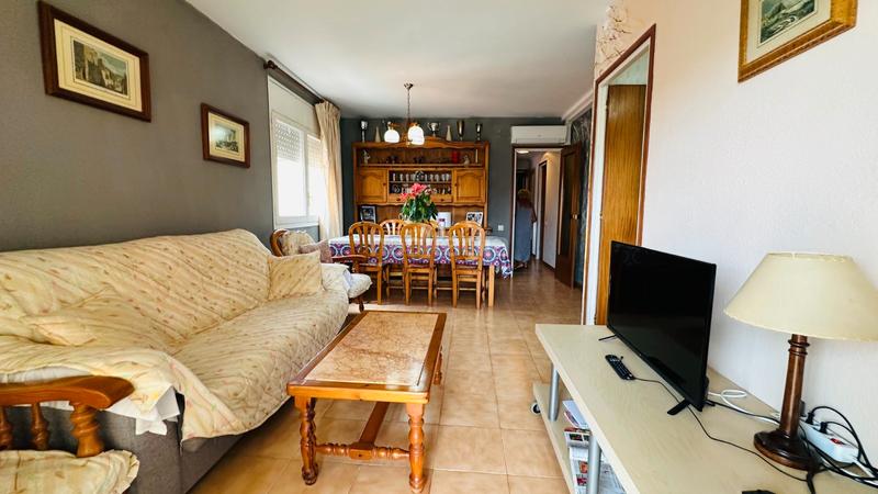 Foto c092ff27-dbe5-41df-aaaa-e348d93c0933. Piso en zona playa con parquing y balcón en Segur Platja Segur de Calafell