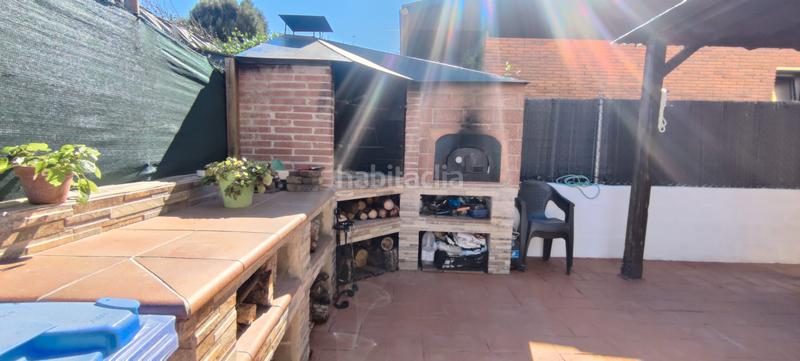 Foto 66508cf8-36e4-4a76-9f33-89ec16815502. Chalet with fireplace heating parking pool in costa Cunit - els jardins - els rosers Cunit