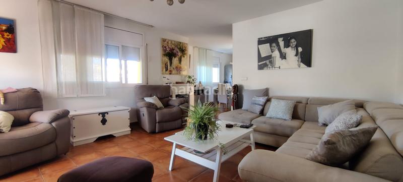 Foto 76dad764-c89a-4462-b381-9bcd305c62a8. Chalet with fireplace heating parking pool in costa Cunit - els jardins - els rosers Cunit