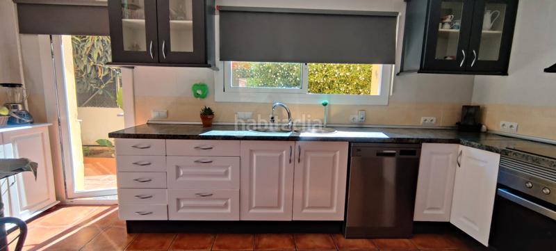 Foto fc02836d-ba9b-4374-be32-a3d306f12a7a. Chalet with fireplace heating parking pool in costa Cunit - els jardins - els rosers Cunit