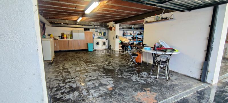 Foto fd5e1a63-b4f0-4251-b71f-3fdc6d3a992c. Chalet with fireplace heating parking pool in costa Cunit - els jardins - els rosers Cunit