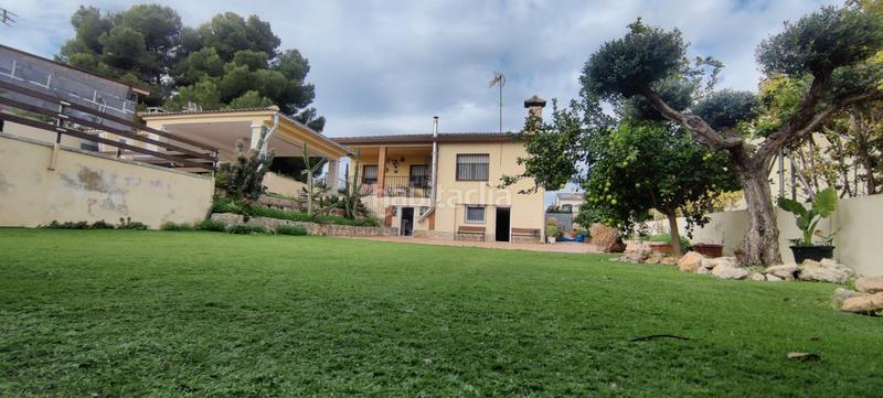 Foto 0e88f7a2-e198-4a8d-b2cc-578bf2deced4. Xalet amb xemeneia calefacció aparcament piscina a Roda de Barà