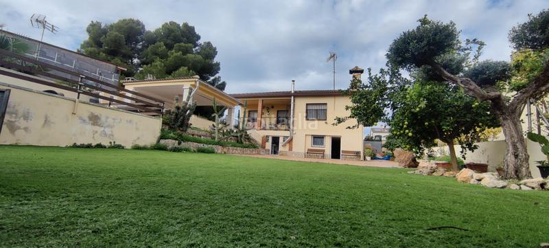 Foto 64fadd39-b7de-4218-af86-66b612f235e4. Xalet amb xemeneia calefacció aparcament piscina a Roda de Barà