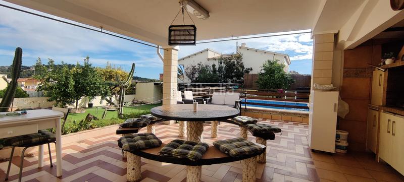 Foto 7ffb6d5c-cb76-4fbf-8b4e-25eb524dcc69. Xalet amb xemeneia calefacció aparcament piscina a Roda de Barà