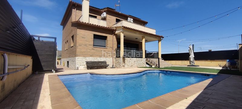 Foto a0fb2669-2d6c-4d84-9f20-ab365d41cb24. Casa amb xemeneia calefacció aparcament piscina a Albinyana