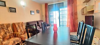 Pis  Carrer del nervión. Junto a la playa y servicios de todo tipo