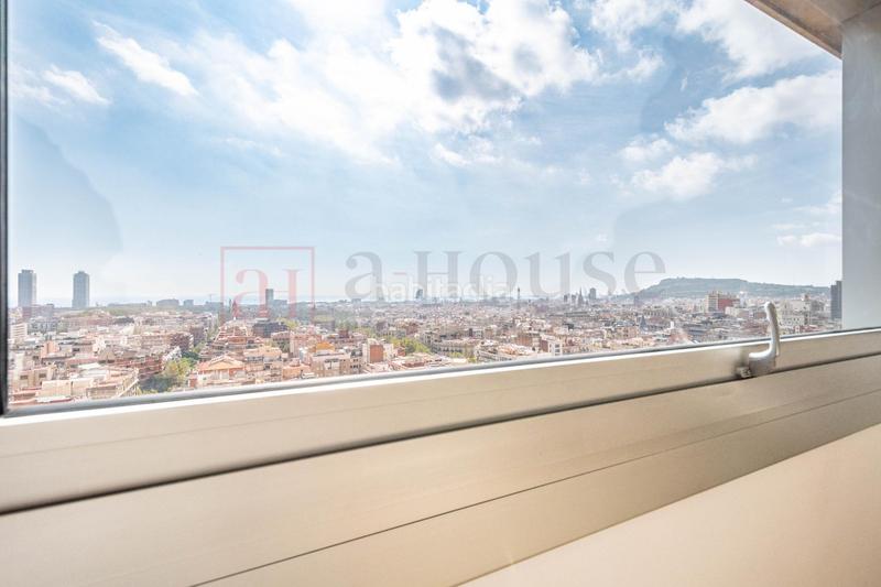 Foto 146ee641-324c-4001-89ad-97a02352f378. Àtic amb calefacció aparcament piscina a Dreta de l´Eixample Barcelona