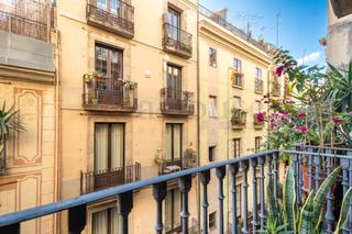 Appartement à Dreta de l´Eixample. Espectacular piso para reformar a pocos metros de plaza urquinao