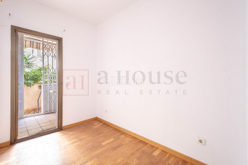 Foto 2356e360-65df-4e16-bcb0-7b12427d74c0. Pis amb calefacció a Sagrada Família Barcelona