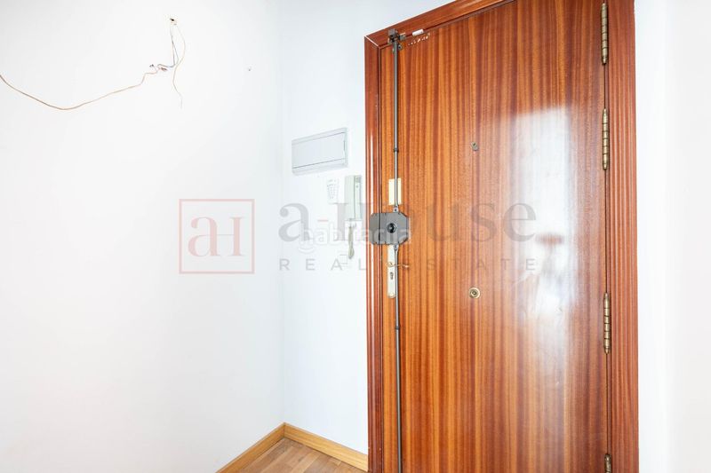 Foto b0ca704c-54eb-4975-95f1-bf56c3e67826. Pis amb calefacció a Sagrada Família Barcelona