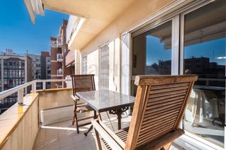Appartement à Dreta de l´Eixample. Luminoso piso en venta