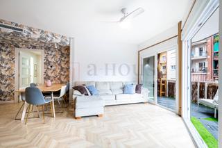Piso en Dreta de l´Eixample. Piso recien reformado con gran terraza