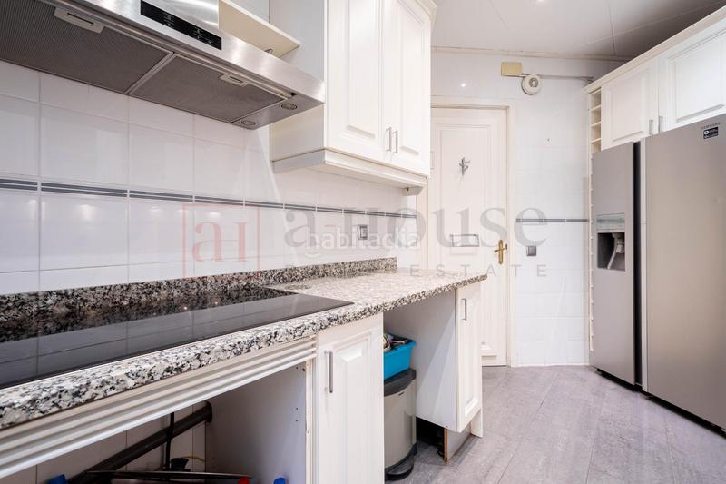 Foto a4b4eb08-e5fc-4a87-a546-209330d6c1d4. Flat with heating in L´Antiga Esquerra de l´Eixample Barcelona