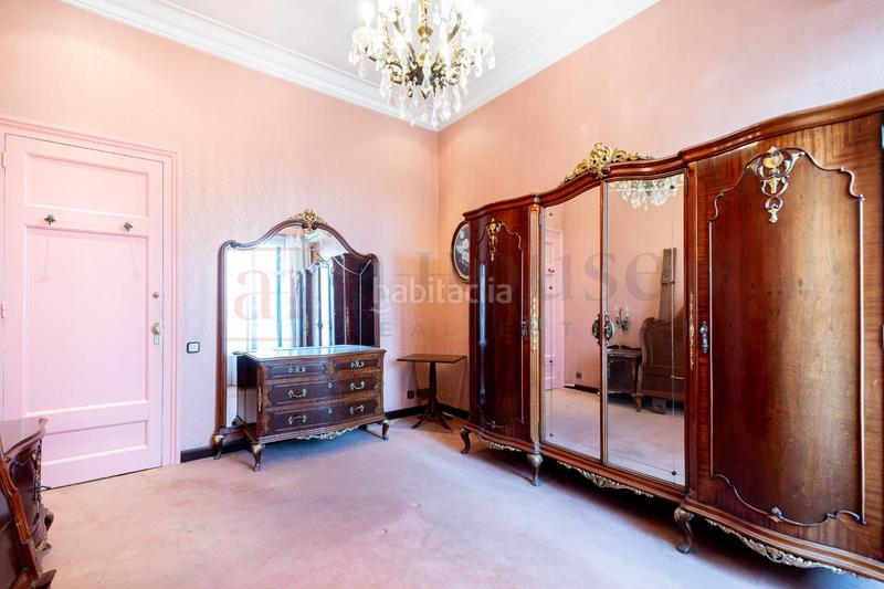 Foto decdc895-f74d-45ae-9603-8d8faba92a42. Flat with heating in L´Antiga Esquerra de l´Eixample Barcelona