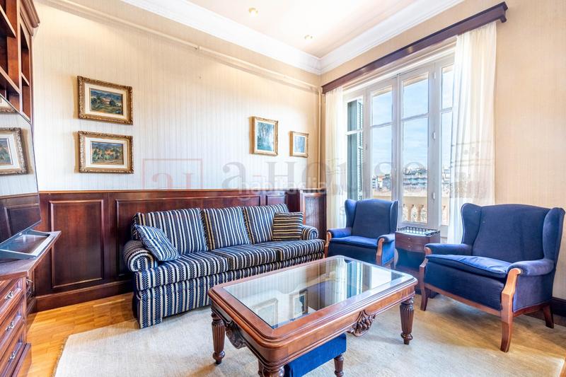 Foto e8b5218f-3a13-4586-b315-09f785ed8599. Flat with heating in L´Antiga Esquerra de l´Eixample Barcelona