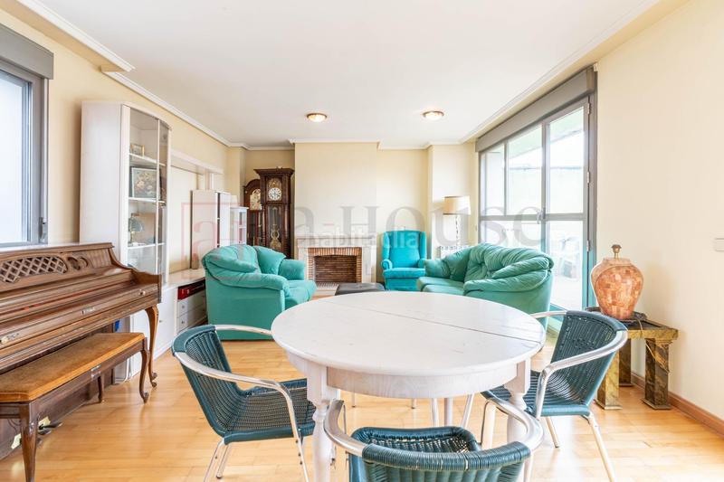 Foto 8edbc6e0-8043-421c-ad4f-94e0c1020053. Ático  con excelente ubicación y gran terraza en zona las ventas en Madrid