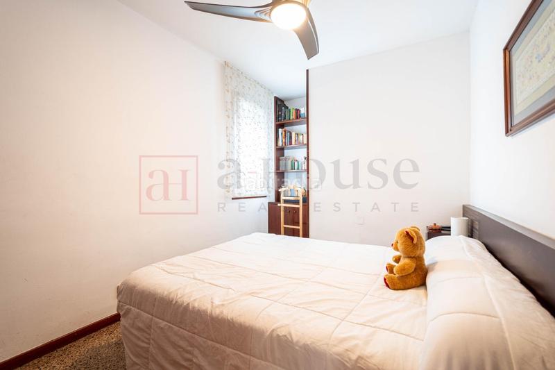 Foto 10406ce7-a70a-4246-9794-21c61d46191c. Attique avec chauffage parking dans Dreta de l´Eixample Barcelona