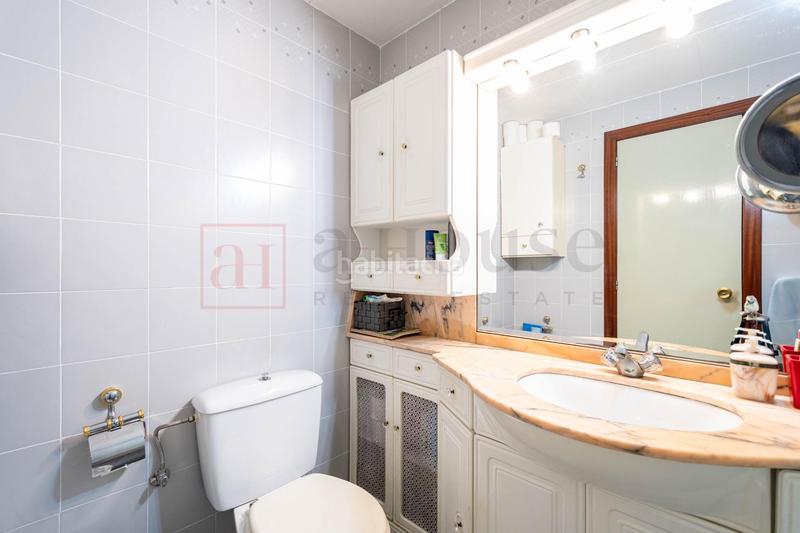 Foto 4eaffb93-108f-47eb-86e5-8526e337c623. Attique avec chauffage parking dans Dreta de l´Eixample Barcelona