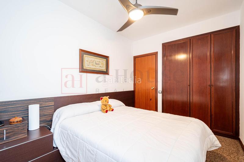 Foto 688a5795-7653-43b3-954c-b66f277f82f2. Attique avec chauffage parking dans Dreta de l´Eixample Barcelona