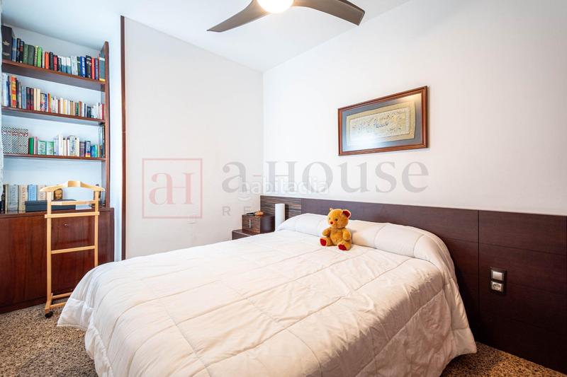 Foto 9bfa5a0f-3c4f-44e8-8931-6556f74bb54b. Attique avec chauffage parking dans Dreta de l´Eixample Barcelona